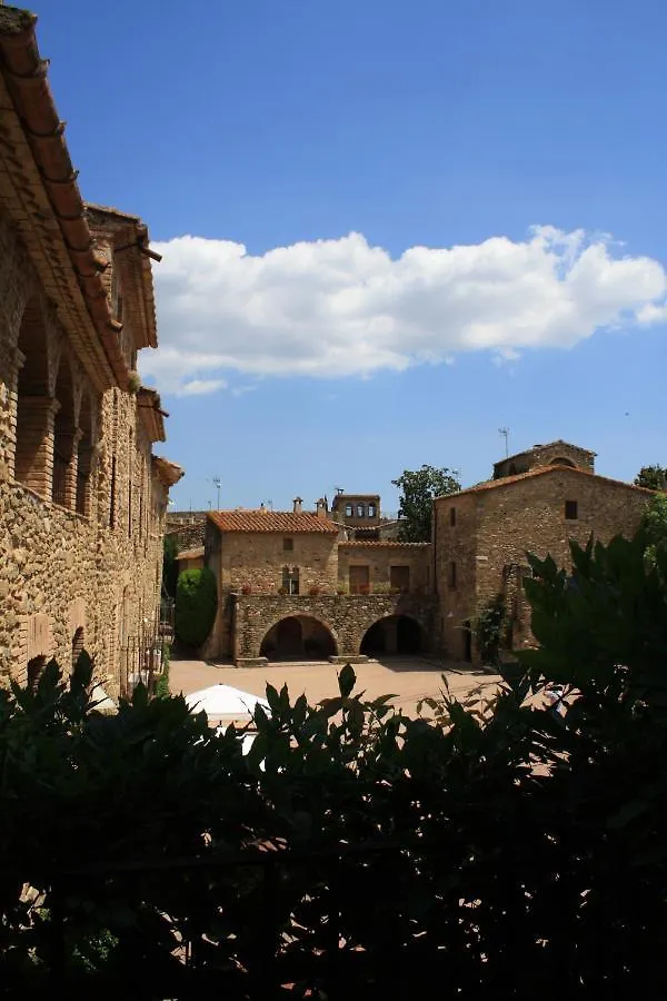El Palauet De Monells - Adults Only Hotel Guest house