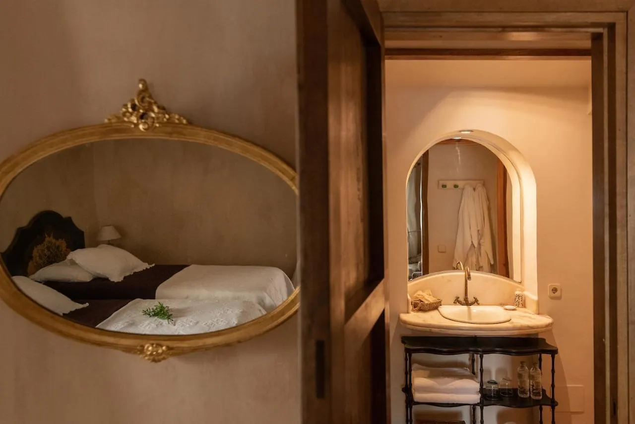 El Palauet De Monells - Adults Only Hotel Guest house